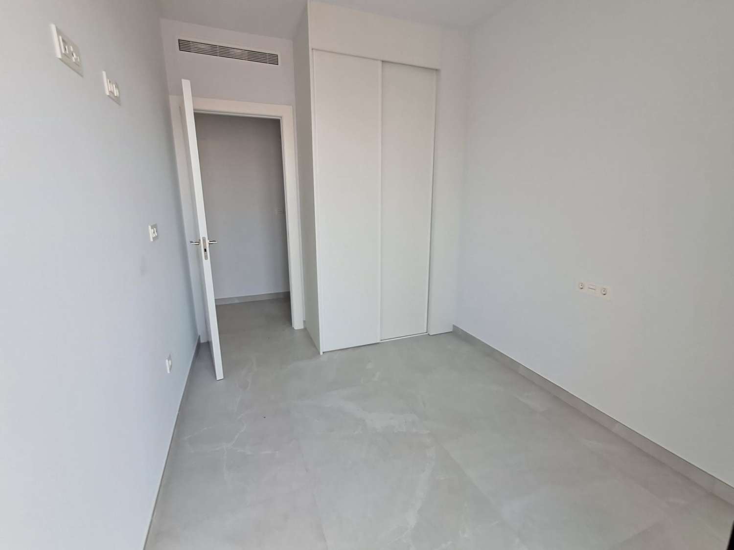 Leilighet til salgs til Playa del Cura (Torrevieja)