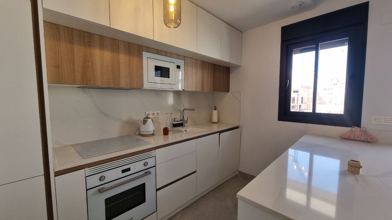 Toppetasje til salgs til Las Piscinas Naturales (Torrevieja)